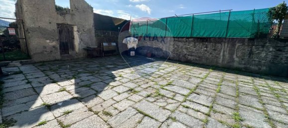 3 bedrooms Apartment in Luino, Italy No. 378978 26