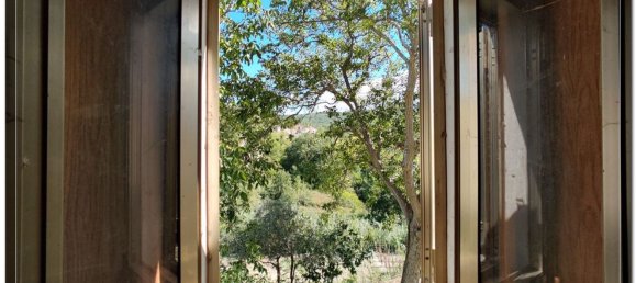 3 rooms House in Bolognano, Italy No. 85143 7