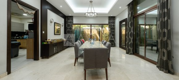 5 bedrooms Villa in Meydan, UAE No. 54031 12
