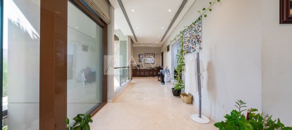 5 bedrooms Villa in Meydan, UAE No. 54031 30