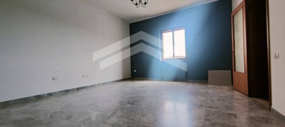 4 rooms Apartment in Campobasso, Italy No. 197152 3