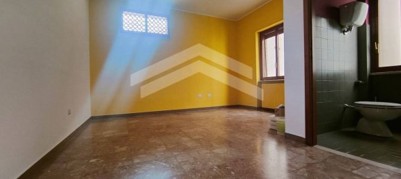 4 rooms Apartment in Campobasso, Italy No. 197152 10