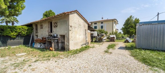8 rooms House in Breganze, Italy No. 135637 11