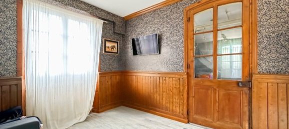 Casa T2 em La Riviere-Saint-Sauveur, France N.º 360161 9