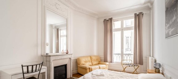 Apartamento de 4 dormitorios en Paris, France No. 168591 10
