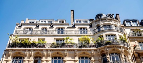 Apartamento de 4 dormitorios en Paris, France No. 168591 2