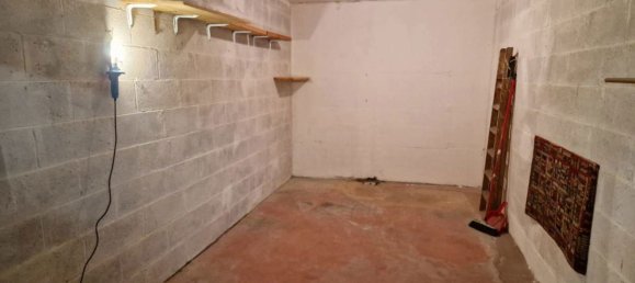 Garage à Sasso Marconi, Italy 13m² No. 172707 2