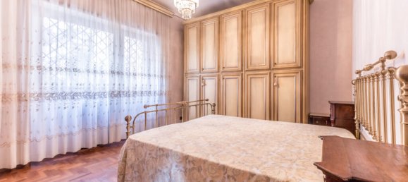 3 bedrooms Apartment in Rome, Italy No. 176775 11