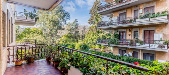 3 bedrooms Apartment in Rome, Italy No. 176775 20