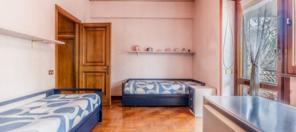 3 bedrooms Apartment in Rome, Italy No. 176775 16