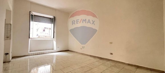 4 bedrooms Apartment in Naples, Italy No. 315581 5
