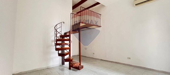 4 bedrooms Apartment in Naples, Italy No. 315581 12