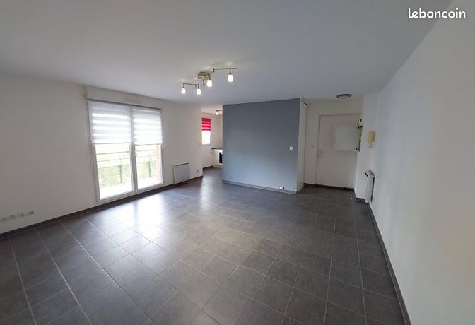 1 bedroom Apartment in Auchel, France No. 313983