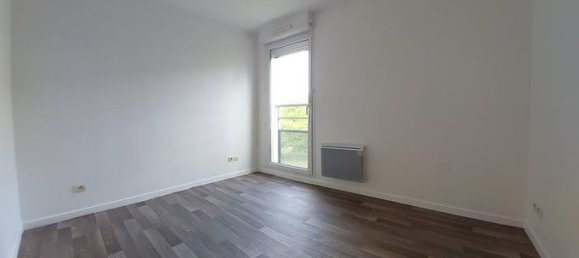 1 bedroom Apartment in Auchel, France No. 313983 3