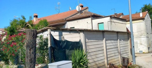 Дом с 6 комнатами в Фалероне, Италия № 295371 6