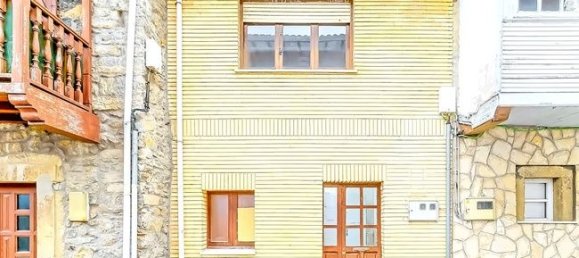 3 Schlafzimmer Haus in Soto del Barco, Spain, Nr. 79253 2