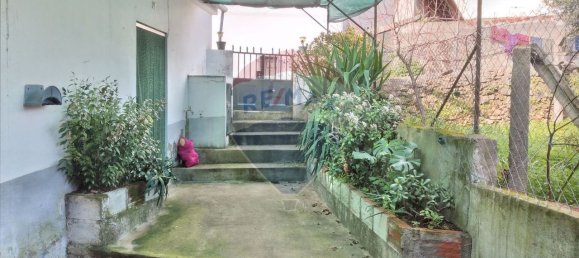 3 bedrooms House in Penha Garcia, Portugal No. 169871 2