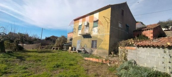 3 bedrooms House in Penha Garcia, Portugal No. 169871 18