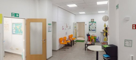 Здание с 14 комнатами в Рекклингхаузен, Германия № 327978 4