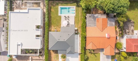 3 dormitorios villa en venta en Miami, Miami-Dade, Florida, USA № 614446 30