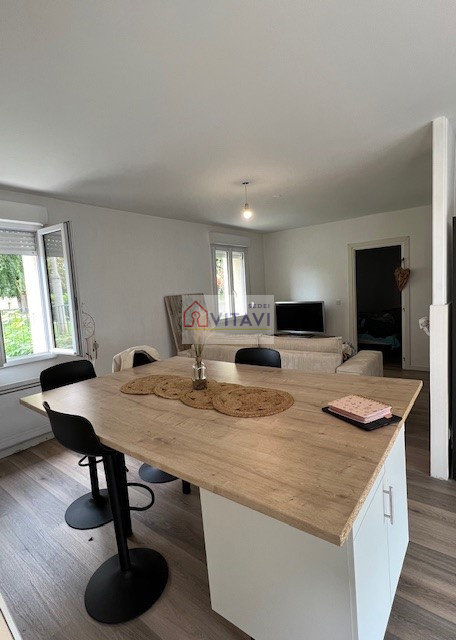 1 غرف نوم شقة في Noyon, France رقم 252277