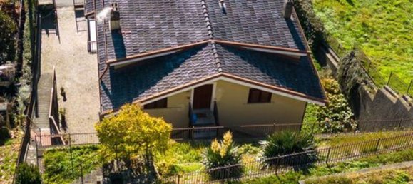 Edificio de 12 habitaciónes en Dubino, Italy No. 138662 20