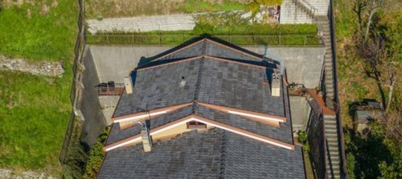 Edificio de 12 habitaciónes en Dubino, Italy No. 138662 5