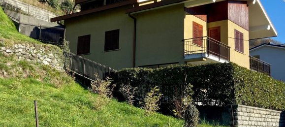 Edificio de 12 habitaciónes en Dubino, Italy No. 138662 15