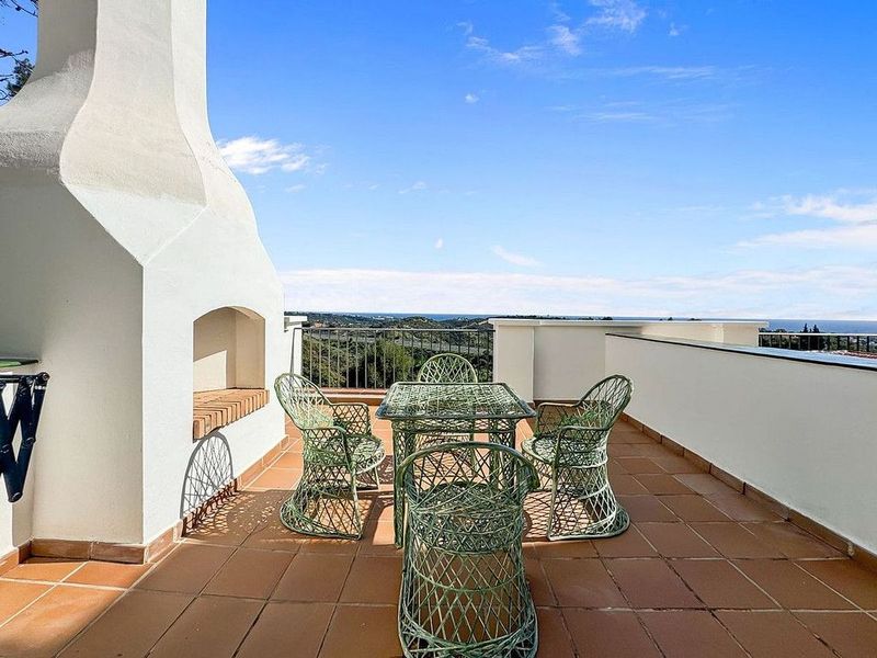 Квартира с 1 спальней в Эстепона, Испания № 225103