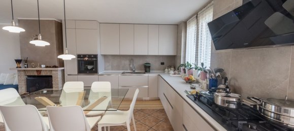 Edifício em Montesilvano, Italy 240 m² N.º 282739 14