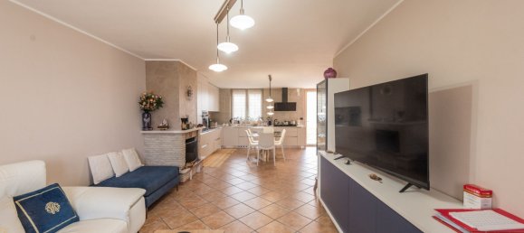 Edifício em Montesilvano, Italy 240 m² N.º 282739 17