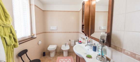 Edifício em Montesilvano, Italy 240 m² N.º 282739 22