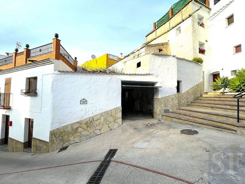 Дом с 4 спальнями в Арчес, Испания № 225345