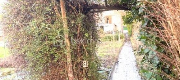 2 bedrooms Villa in Cormenon, France No. 81767 9