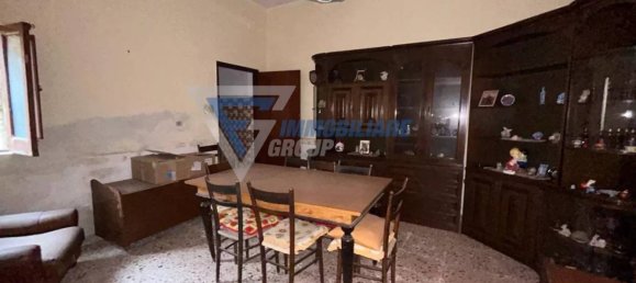 Квартира с 2 спальнями в Сиракузы, Италия № 280815 8