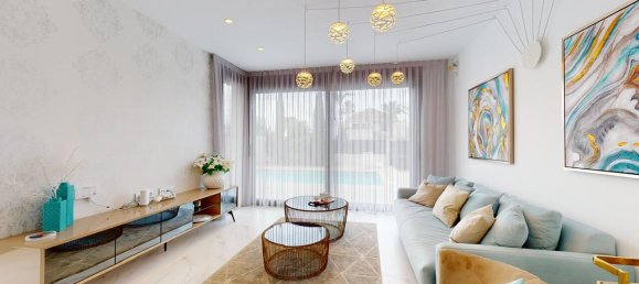 4 bedrooms Villa in Playa Honda, Spain No. 17725 9