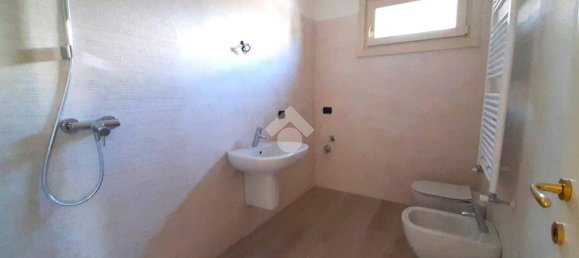 Квартира с 3 спальнями в Бергамо, Италия № 301931 14