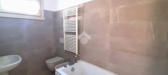 Квартира с 3 спальнями в Бергамо, Италия № 301931 10