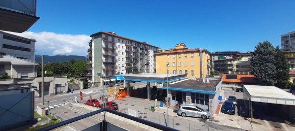 Квартира с 3 спальнями в Бергамо, Италия № 301931 6