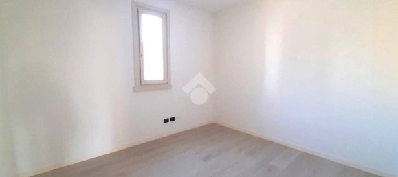 Квартира с 3 спальнями в Бергамо, Италия № 301931 15