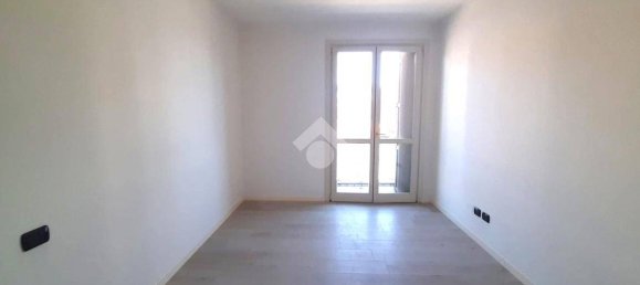 Квартира с 3 спальнями в Бергамо, Италия № 301931 9