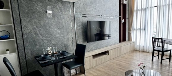 Apartamento em condomínio em Khlong Toei, Thailand N.º 64590 5