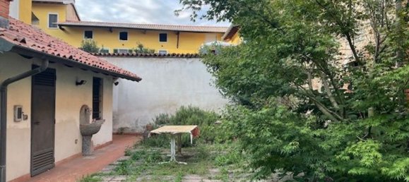 15 rooms House in Bellinzago Novarese, Italy No. 91617 5