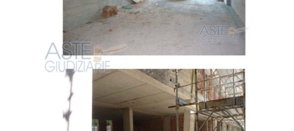 3 rooms Apartment in Spoleto, Italy No. 50390 9