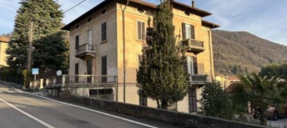 4-salle Appartement à Olgiate Molgora, Italy No. 7182 3