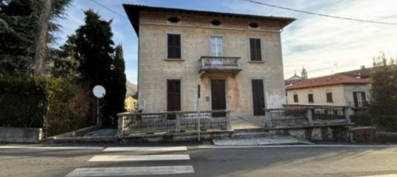 4-salle Appartement à Olgiate Molgora, Italy No. 7182 2