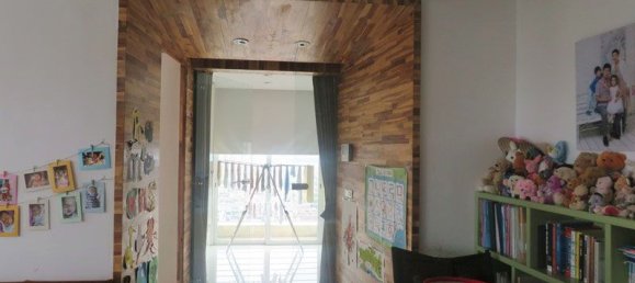 Apartamento de 3 dormitorios en Tay Ho, Vietnam No. 294 2