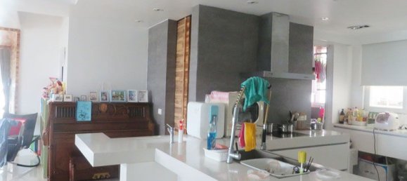 Apartamento de 3 dormitorios en Tay Ho, Vietnam No. 294 5