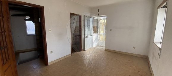 Casa de 2 dormitorios en Nogueira do Cravo, Portugal No. 23993 6