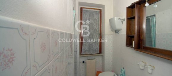 4 bedrooms House in Gubbio, Italy No. 356587 14